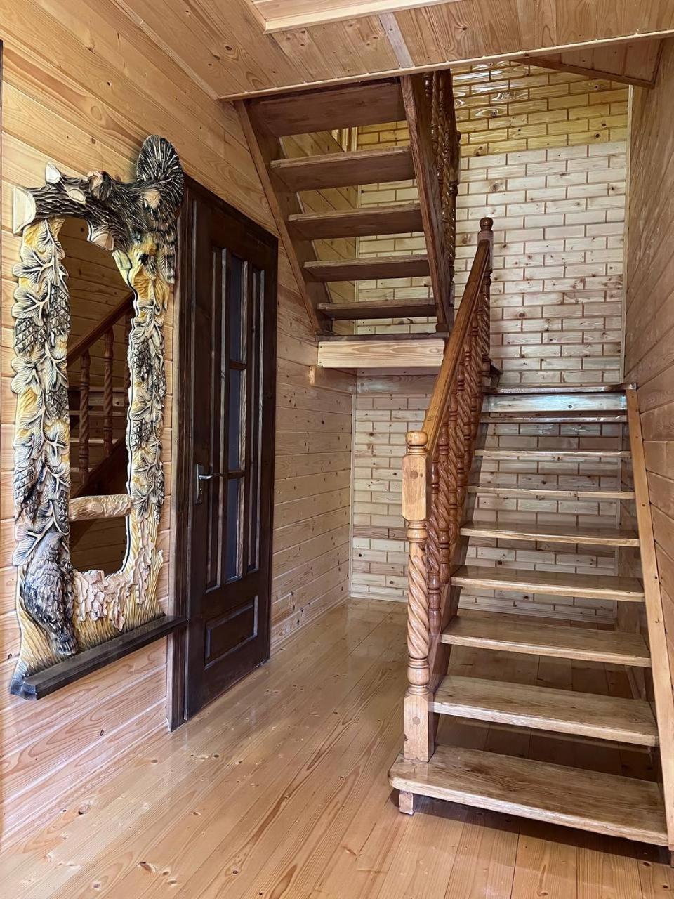 Анничка Villa Khorotseve Kültér fotó