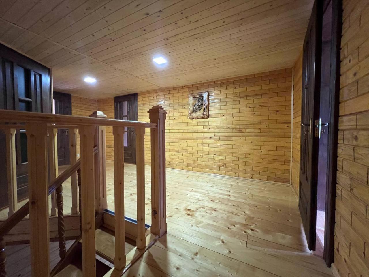 Анничка Villa Khorotseve Kültér fotó