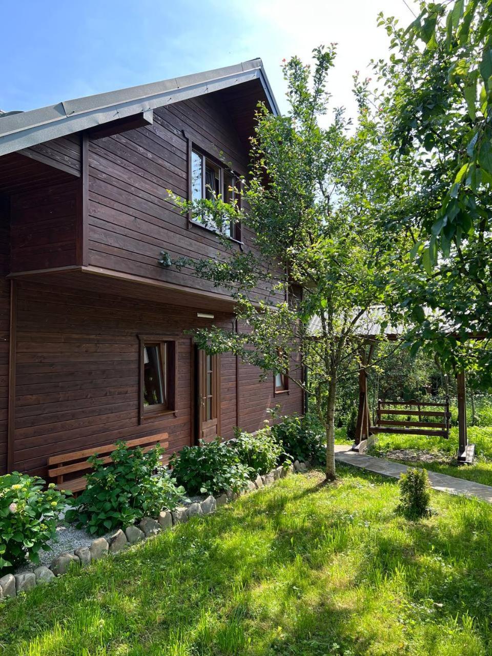 Анничка Villa Khorotseve Kültér fotó